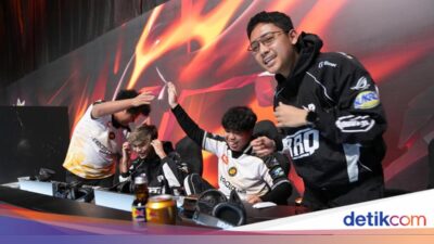 Regu Indonesia Tampil Luar Biasa