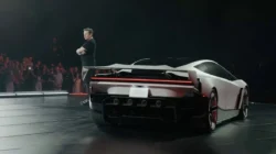 Ke Masa Di, Kendaraan Listrik Tesla Umumkan Kendaraan Pribadi Terbang?
